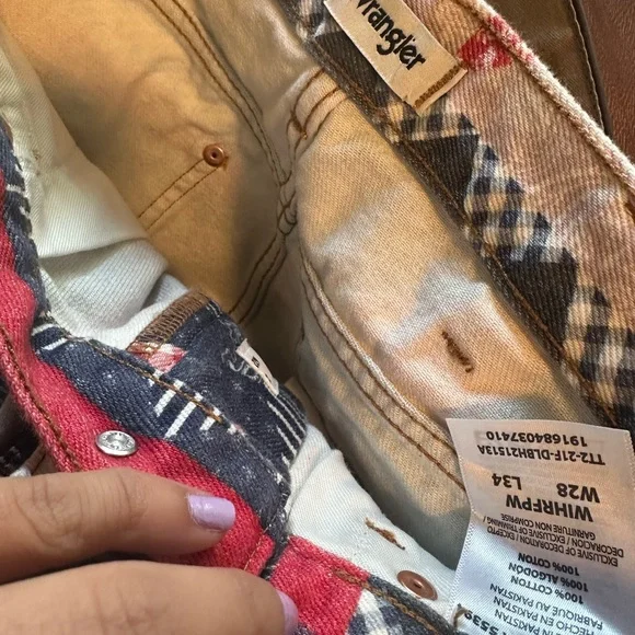 Wrangler skirt - Picture 3 of 5